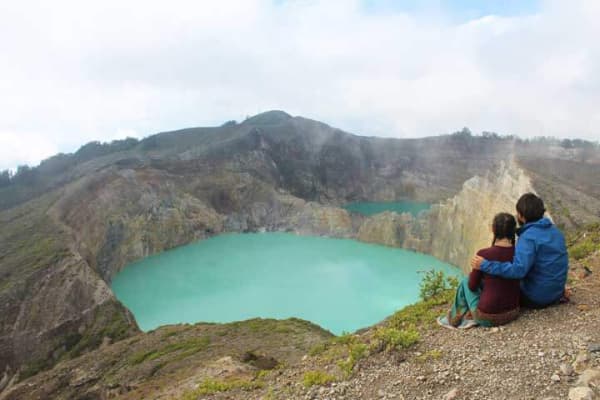 Los preciosos lagos del Kelimutu